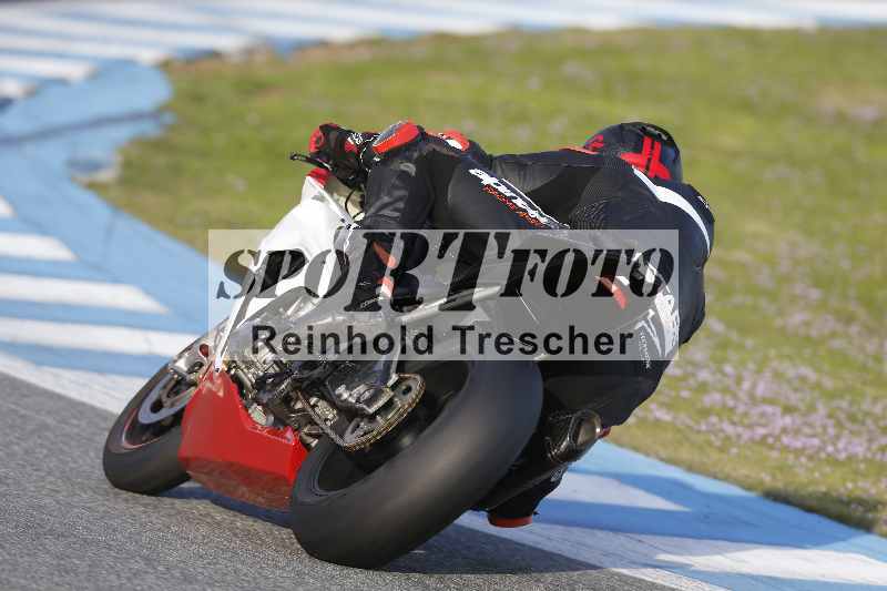 /Archiv-2025/01 24.-27.01.2025 Moto Center Thun Jerez/rot-red/backside